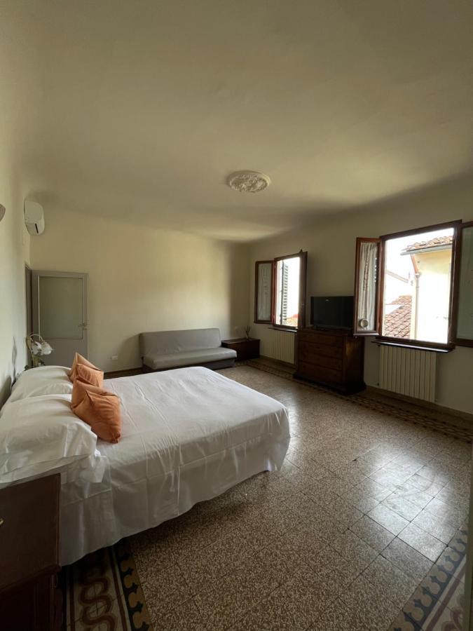 Apartment Dalla Mirella Firenze Esterno foto