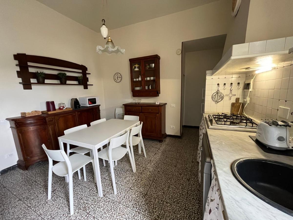 Apartment Dalla Mirella Firenze Esterno foto