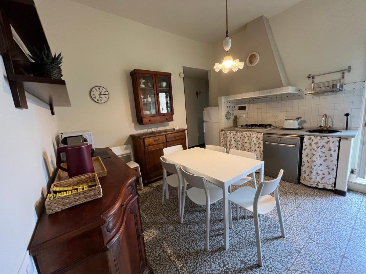 Apartment Dalla Mirella Firenze Esterno foto